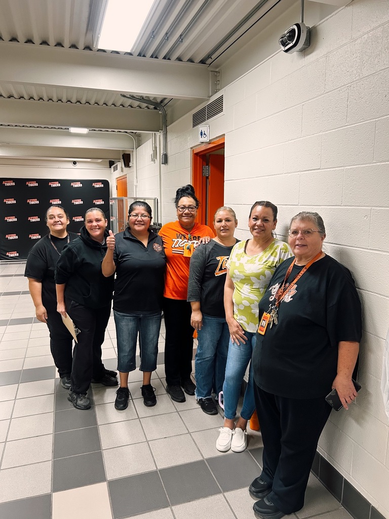 Aztec Municipal Schools staff members gather together during the district’s Welcome Back event, celebrating the start of the 2026–2027 school year and recognizing employees for their years of service.