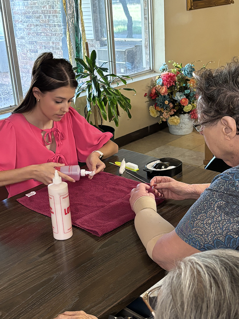 CKTC Cosmetology students at Carnegie nursing home