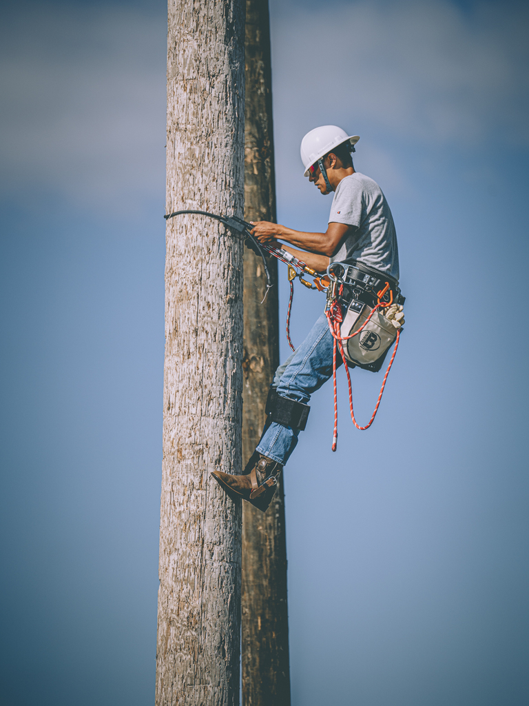 ⚡️ The Fall 2025 CKTC Lineman Training Class started their morning high above the ground, gaining hands-on experience on utility poles. Students practiced essential skills such as climbing, maneuvering, and transferring equipment safely while on the poles. 💪 #CKTC | #LinemanTrainingProgram | #MakingADifference