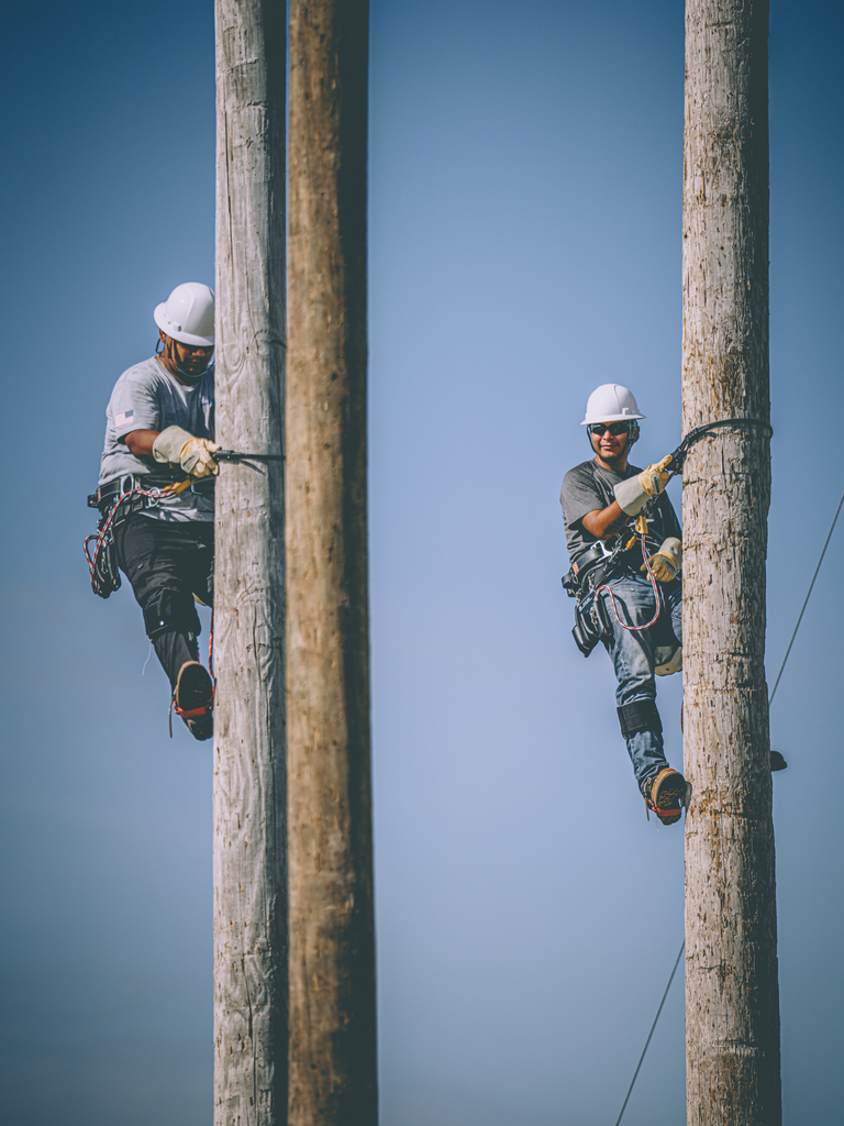 ⚡️ The Fall 2025 CKTC Lineman Training Class started their morning high above the ground, gaining hands-on experience on utility poles. Students practiced essential skills such as climbing, maneuvering, and transferring equipment safely while on the poles. 💪 #CKTC | #LinemanTrainingProgram | #MakingADifference