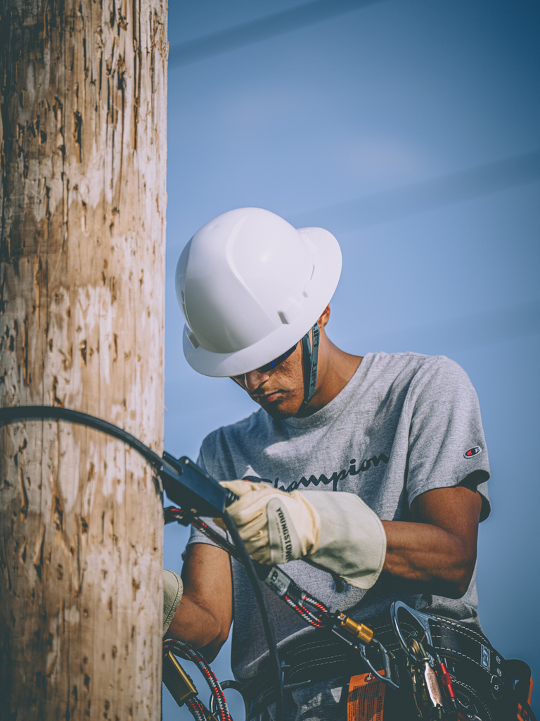 ⚡️ The Fall 2025 CKTC Lineman Training Class started their morning high above the ground, gaining hands-on experience on utility poles. Students practiced essential skills such as climbing, maneuvering, and transferring equipment safely while on the poles. 💪 #CKTC | #LinemanTrainingProgram | #MakingADifference