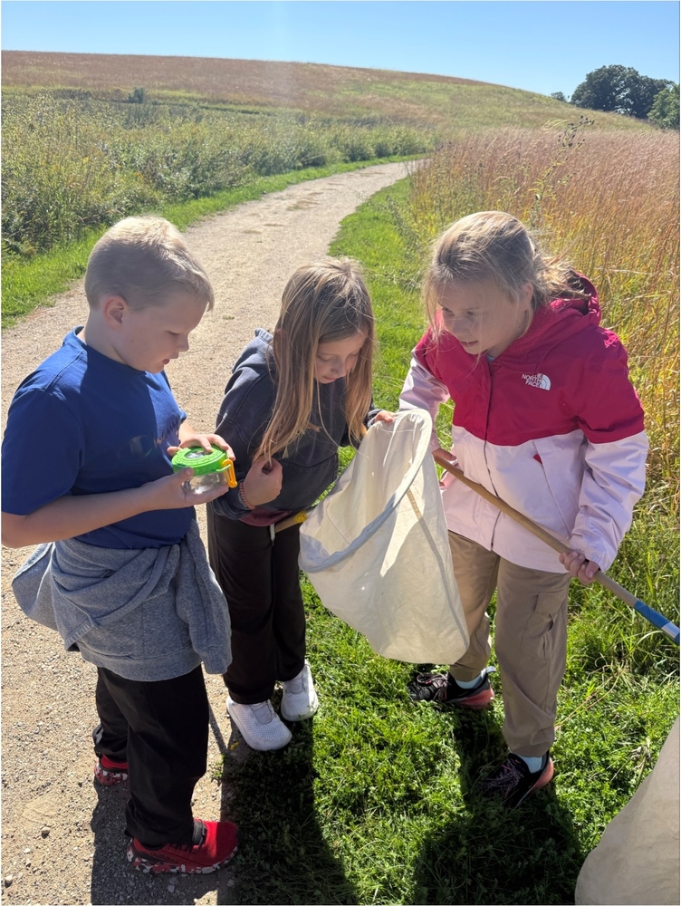 3rd grade students on the prairie