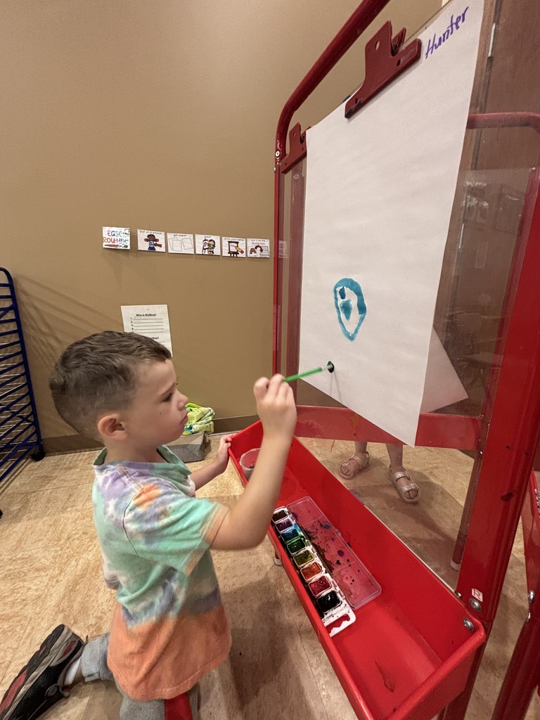 Preschool free art time