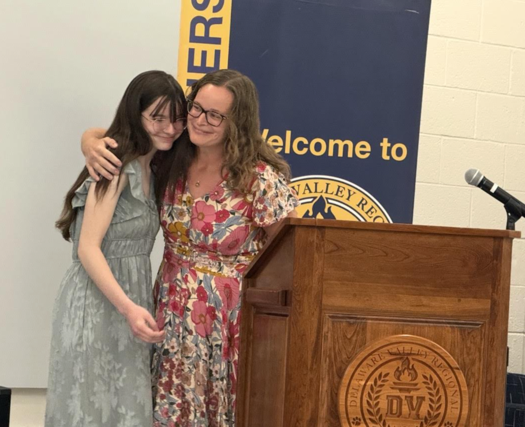 Del Val Honors Awards! 