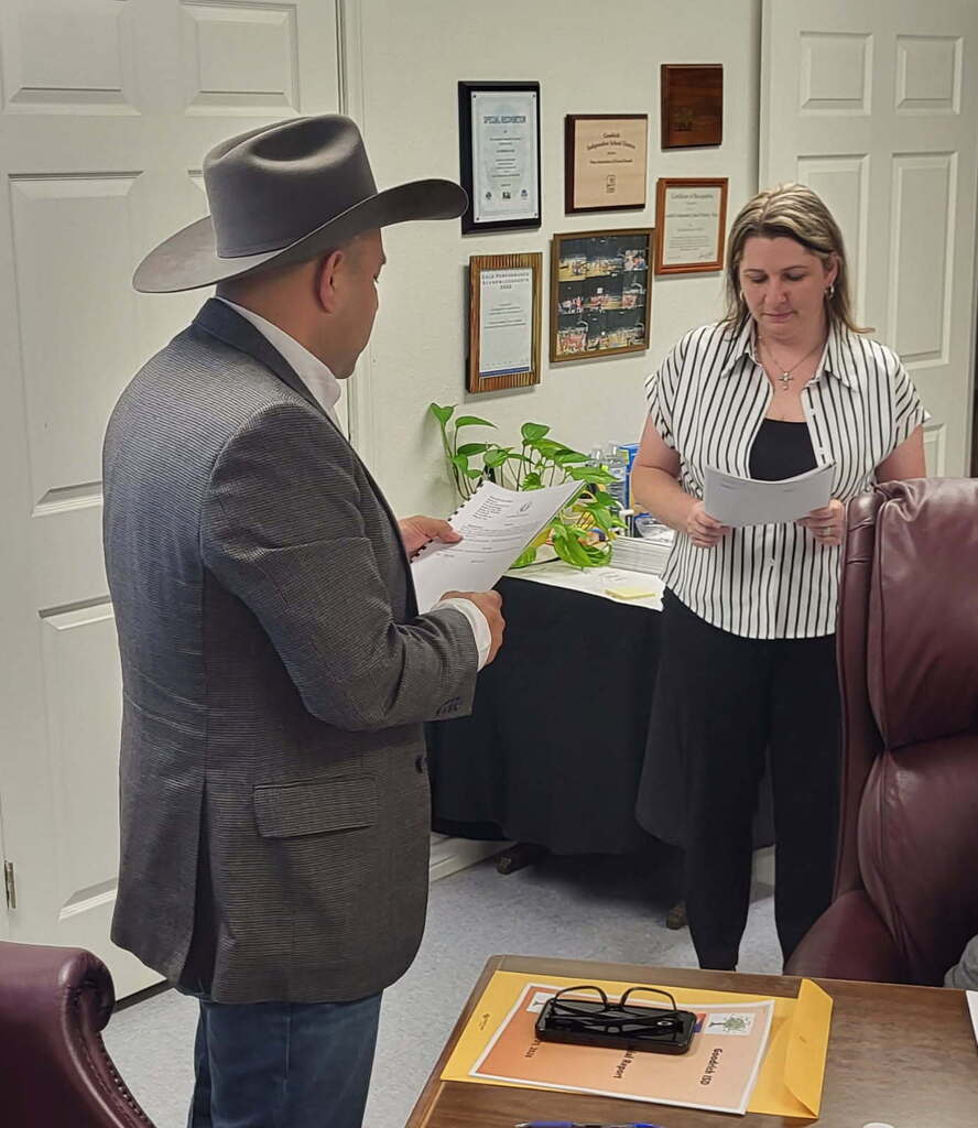 Rigoberto Reyes, Board President being sworn into office