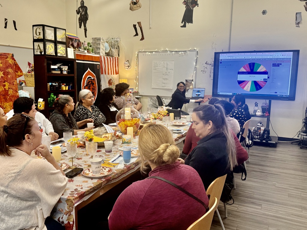 🌟☕ Coffee with the Principal at IMS ☕🌟  Yesterday we enjoyed a wonderful morning of connection and gratitude during our Coffee with the Principal. Families had the opportunity to meet our principal, connect with teachers, and participate in a beautiful gratitude activity, where they shared reflections, positive messages, and strengthened our school community.  We are so proud to see the strong involvement of our parents, as well as the new families who joined us for the first time. Your presence and enthusiasm truly make a difference! 💙  Thank you to all our families, staff, and every mom who continues to build a supportive and united IMS. Victory Together!