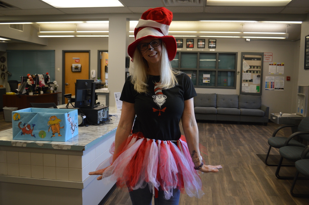 Mrs. Newman in cat and the hat outfit 