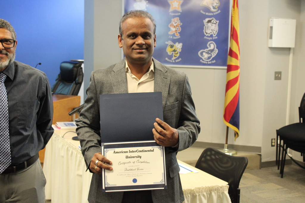 Shashikant Tiwari with certificate 