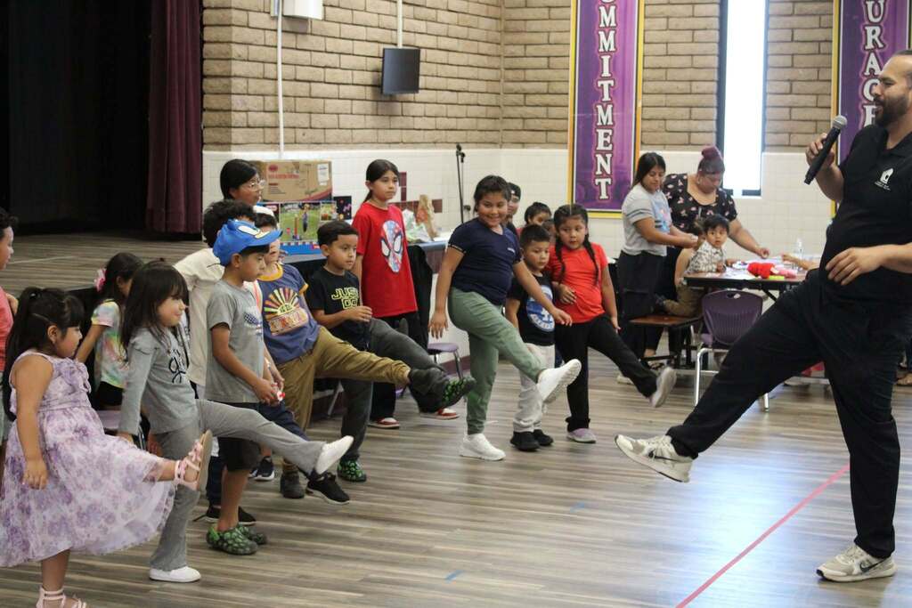 kinder here we come