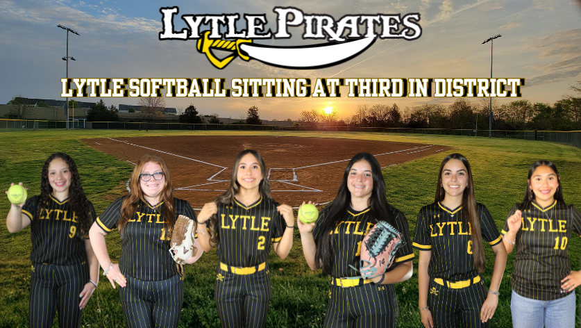 Lytle softball team members