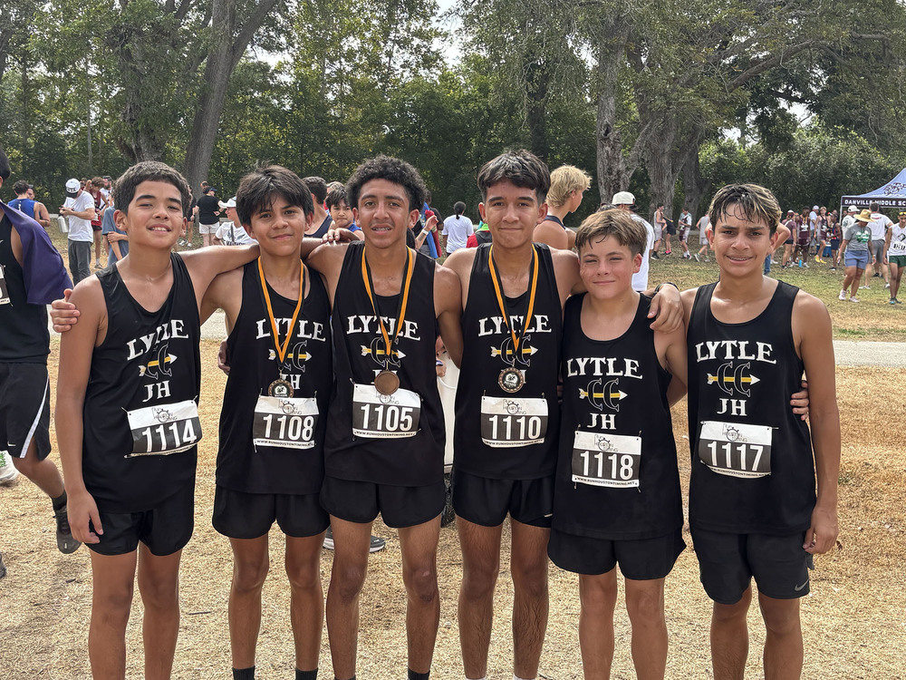 Boys Junior High Cross Country team