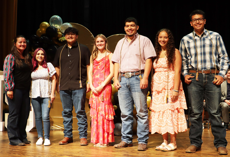 FFA student graduates