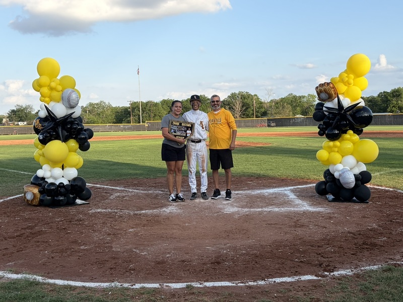 Chase Guevara and family