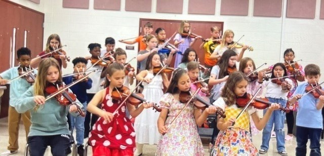D2 Suzuki Strings Students Performing
