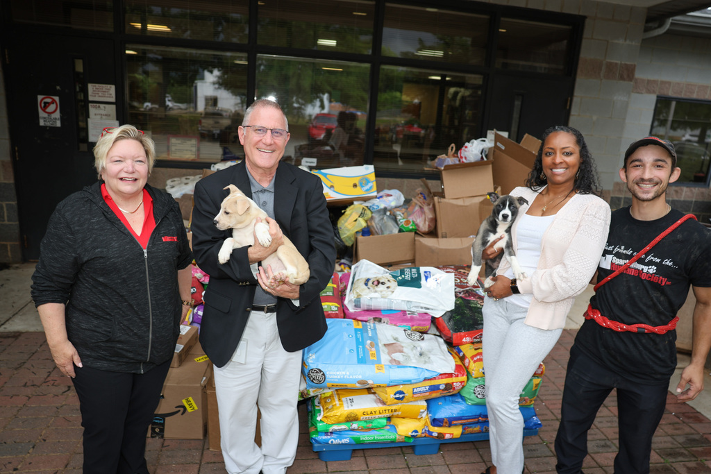 Spartanburg School District 2 Administrators Deliver Donations to the Spartanburg Humane Society