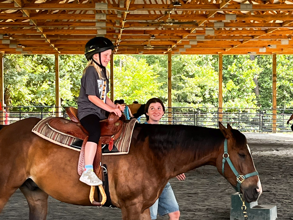SLA Students Visit Hope Remains Youth Ranch