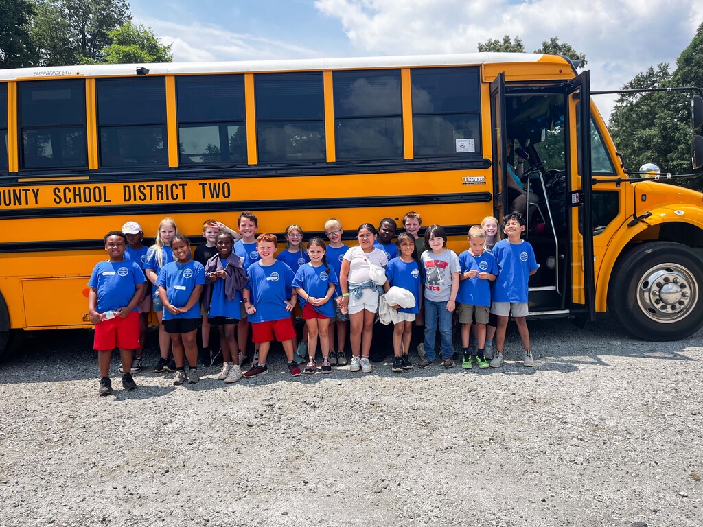 SLA Students Visit Hope Remains Youth Ranch