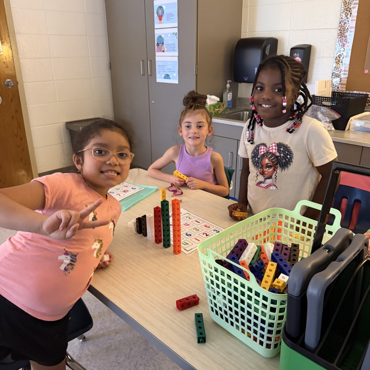 kids in math centers