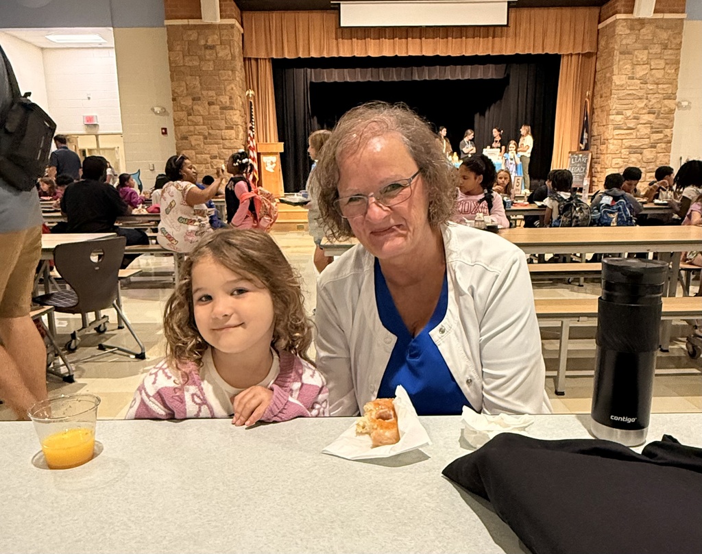 Kindergarten students at the Blue Jay breakfast! 