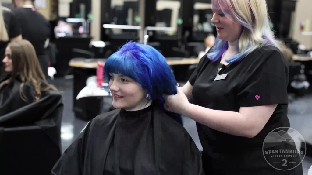 Boiling Springs High School Senior Julianna McAbee Practices Cosmetology at the Swofford Career Center