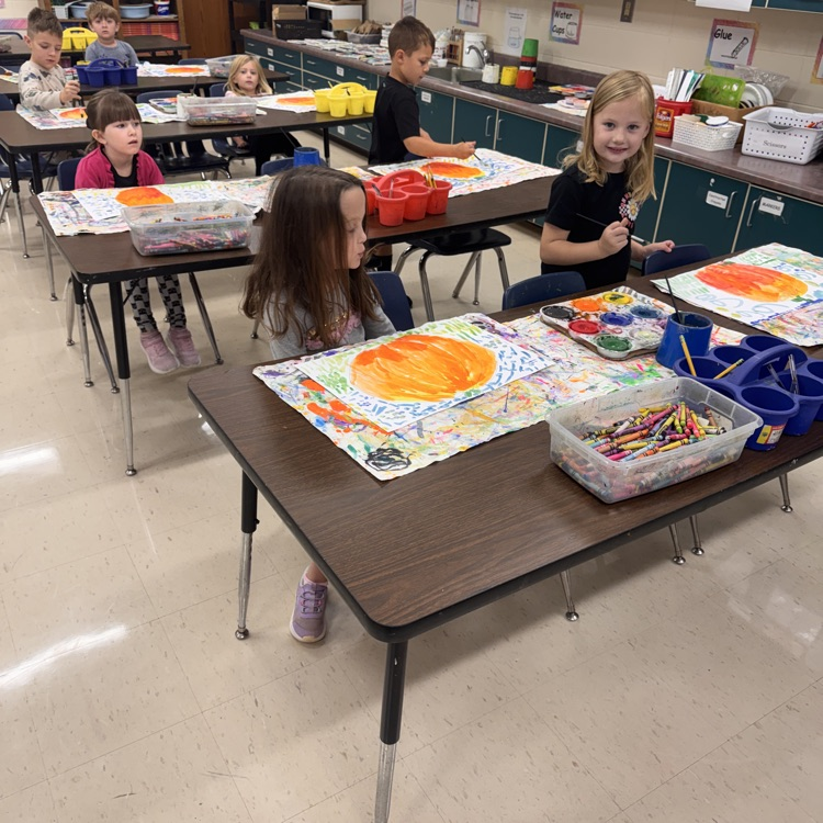 kindergarten participating in art class