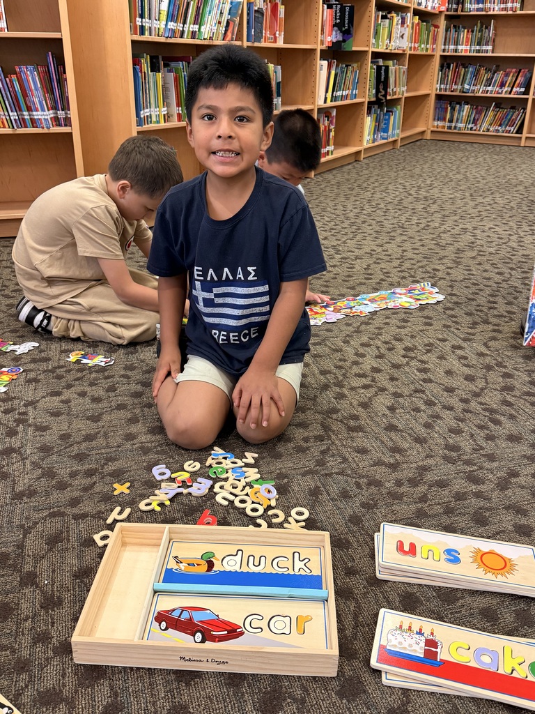 Students in work stations! 