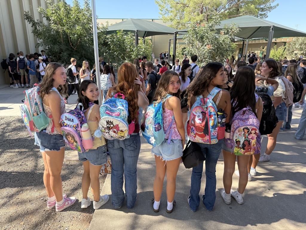 HS girls with backpacks