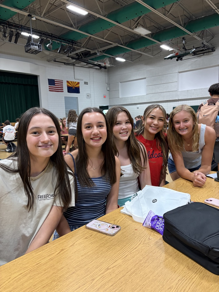 These five expressed good vibes because they’re no longer the new grade on campus.