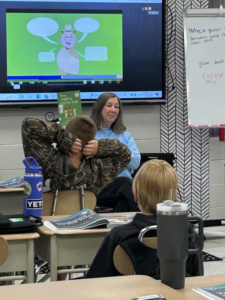 retirees reading for RAA 