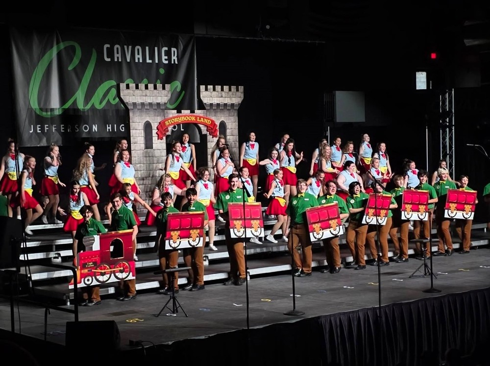 CHS show choir performing