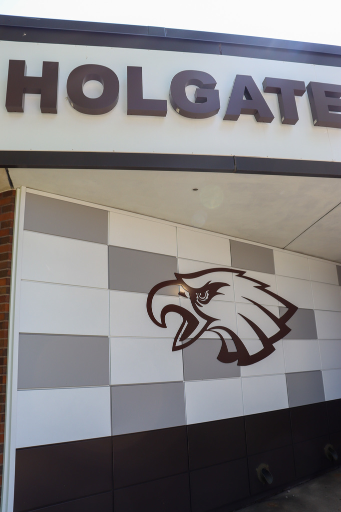 The eagle outside of Holgate