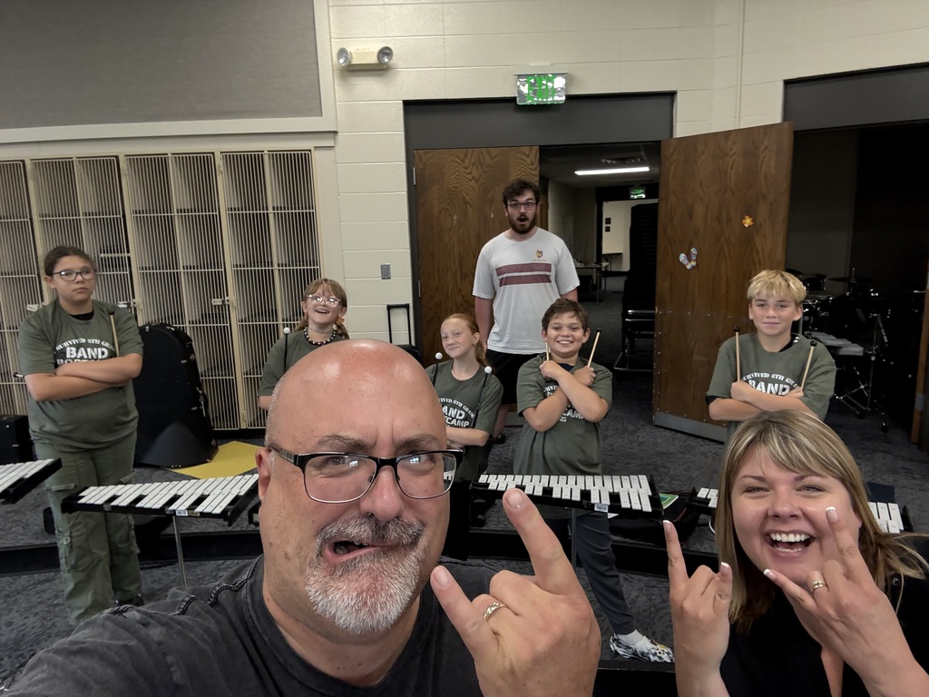 Middle School students and instructors at band bootcamp