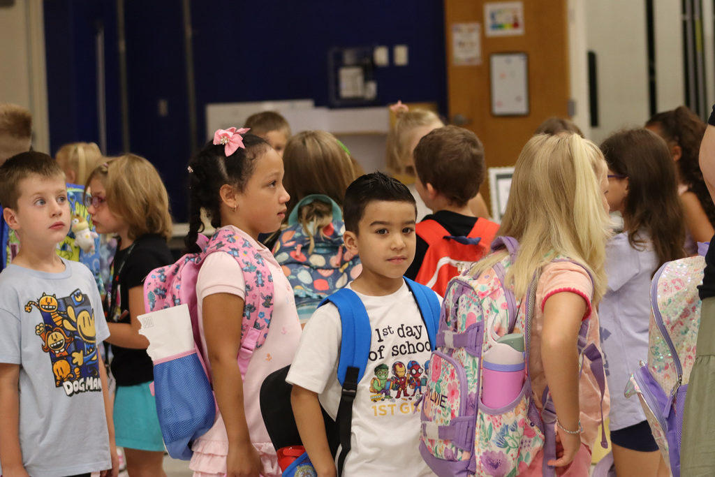 Simmons Elementary students on the first day