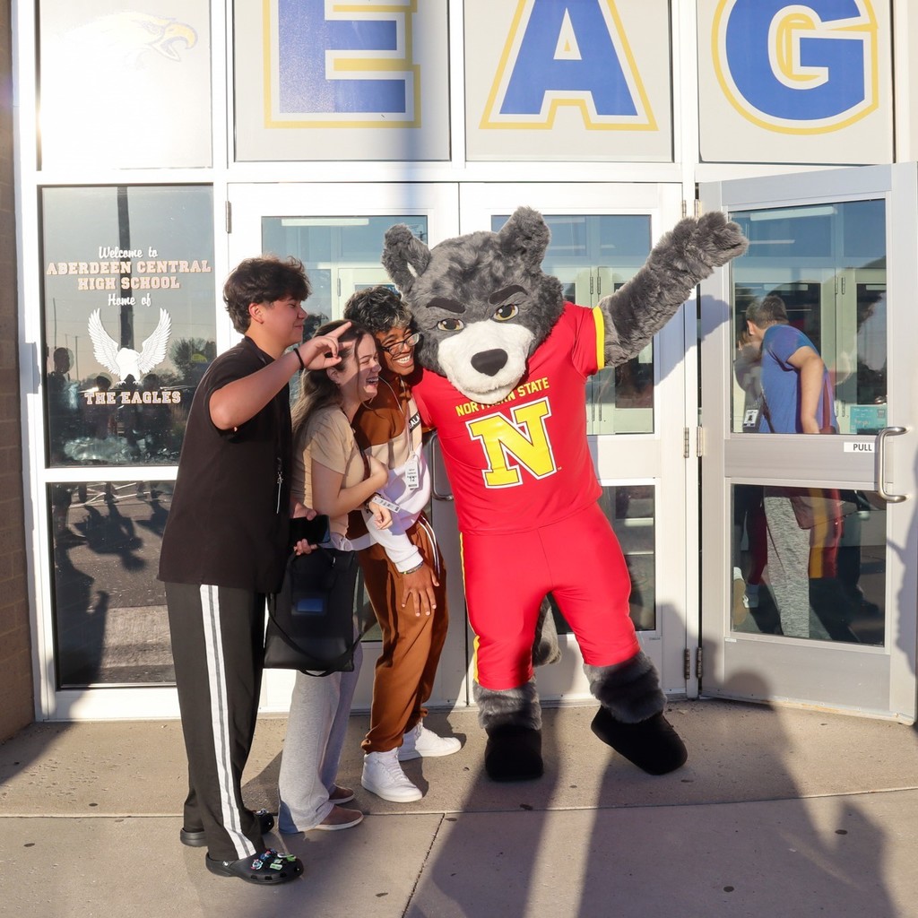CHS students with Thunder