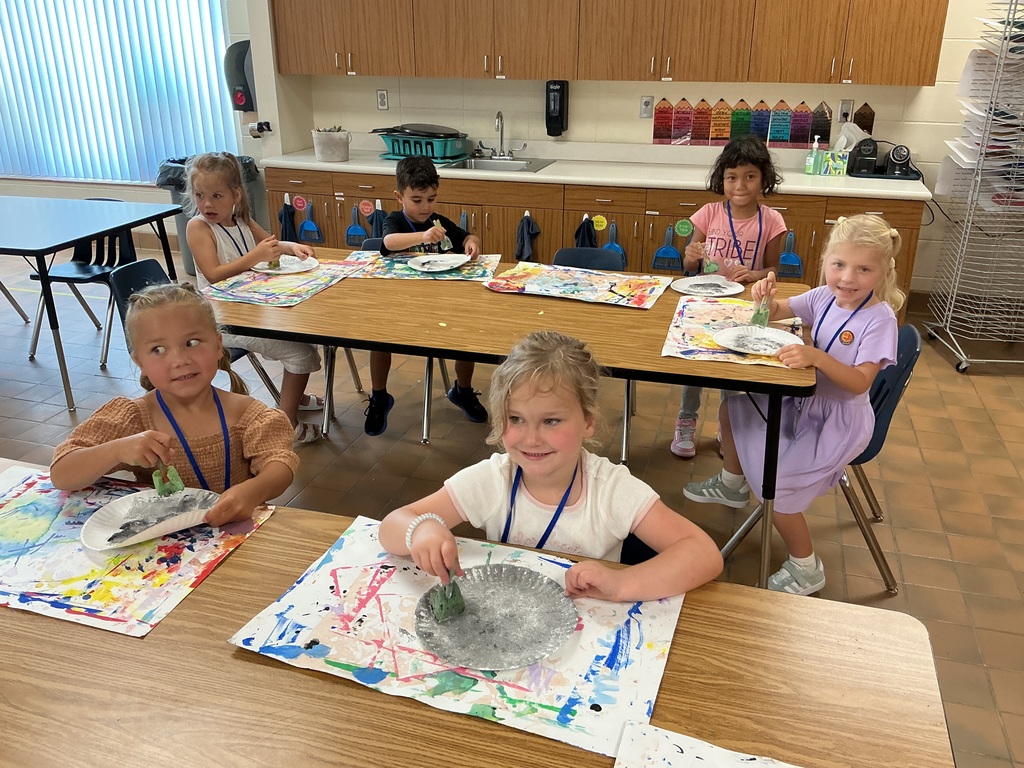 Lincoln students working on an art project