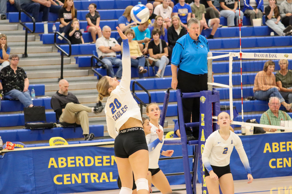 Golden Eagle volleyball game