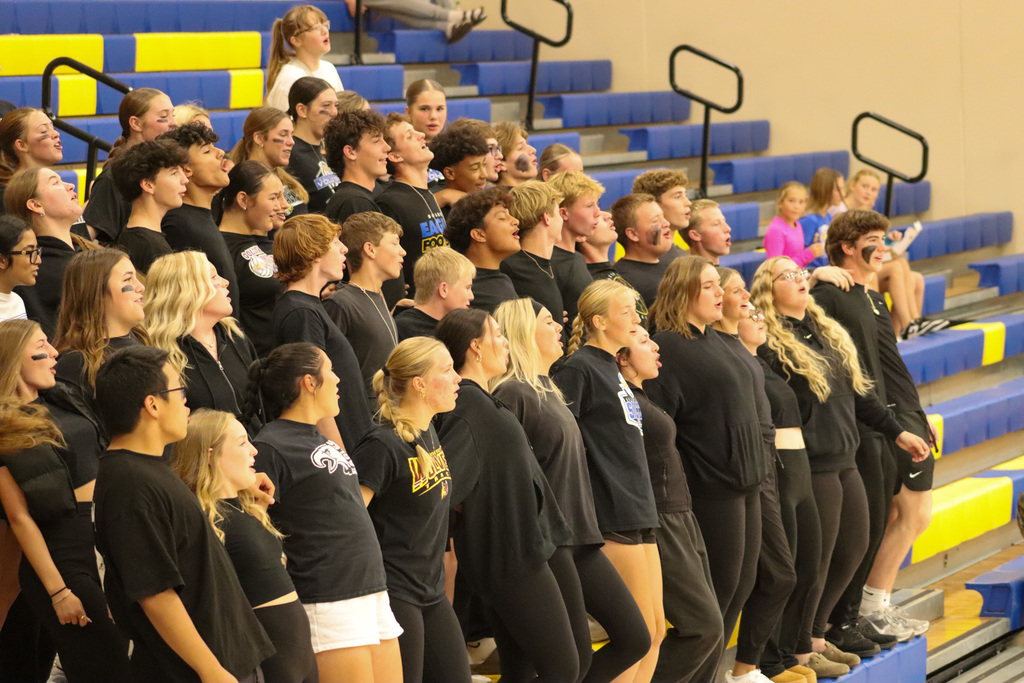 Golden Eagle student fans