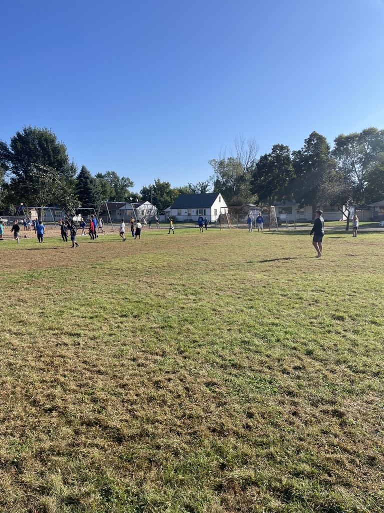 CHS soccer players at May Overby