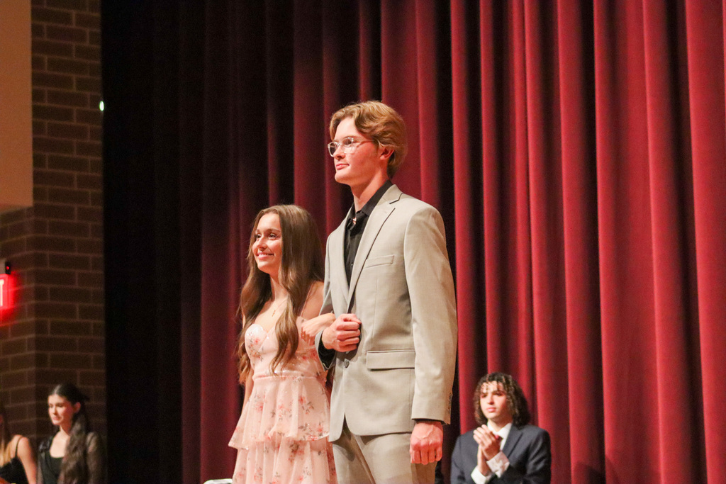 Homecoming royalty at coronation