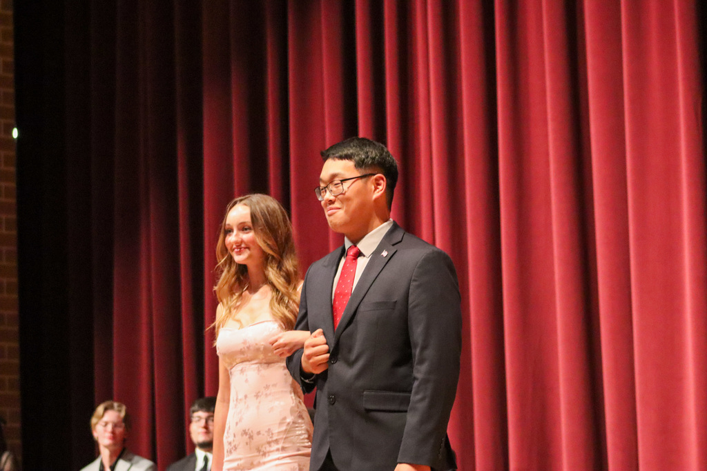 Homecoming royalty at coronation