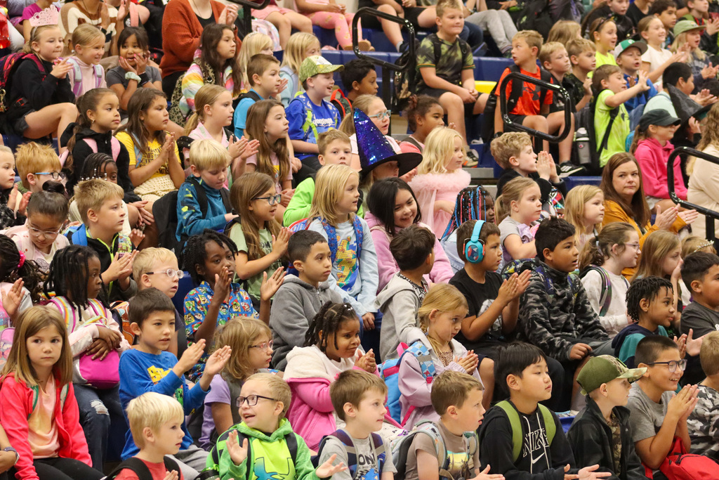 Simmons Elementary students