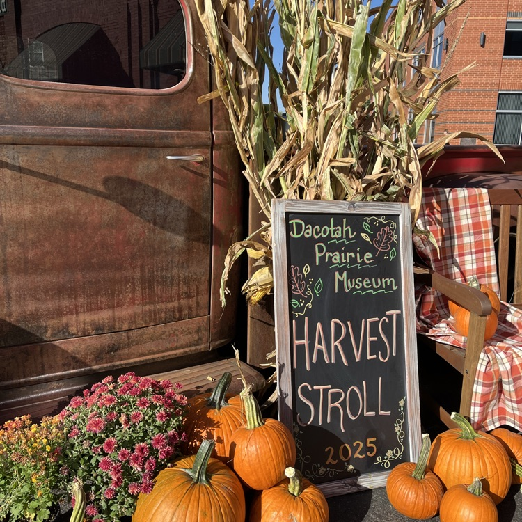 Dacotah Prairie Museum Harvest Stroll