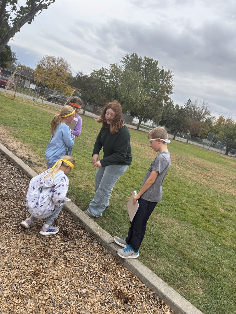 May Overby Number Ninjas has a great time on their scavenger hunt with the FBLA group from CHS!