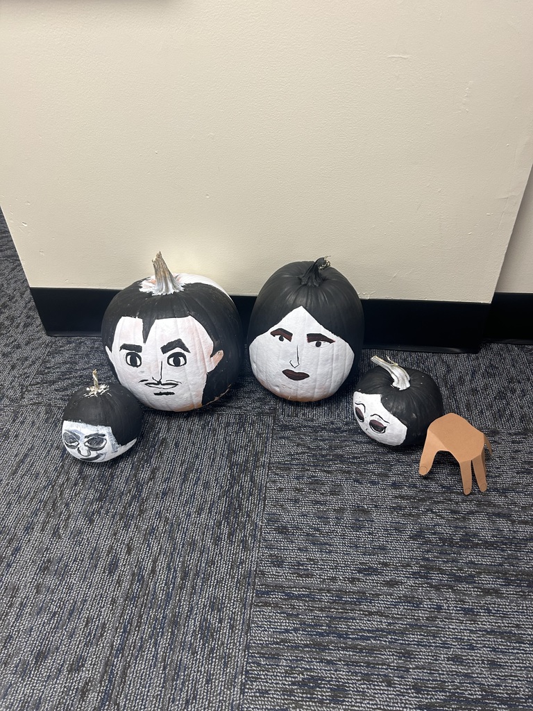 Miss Vitters - 8th Grade 