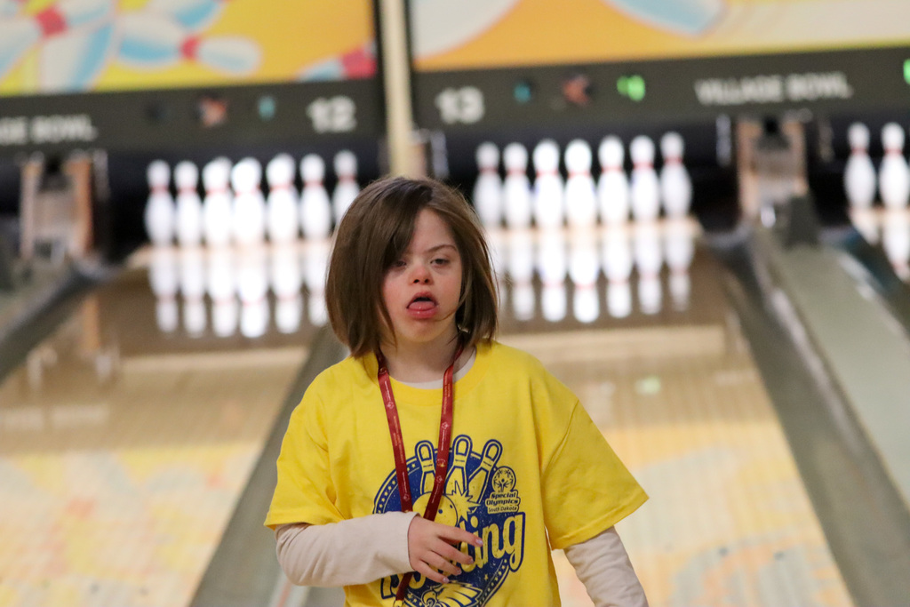 Golden Eagle bowler at state bowling tournament