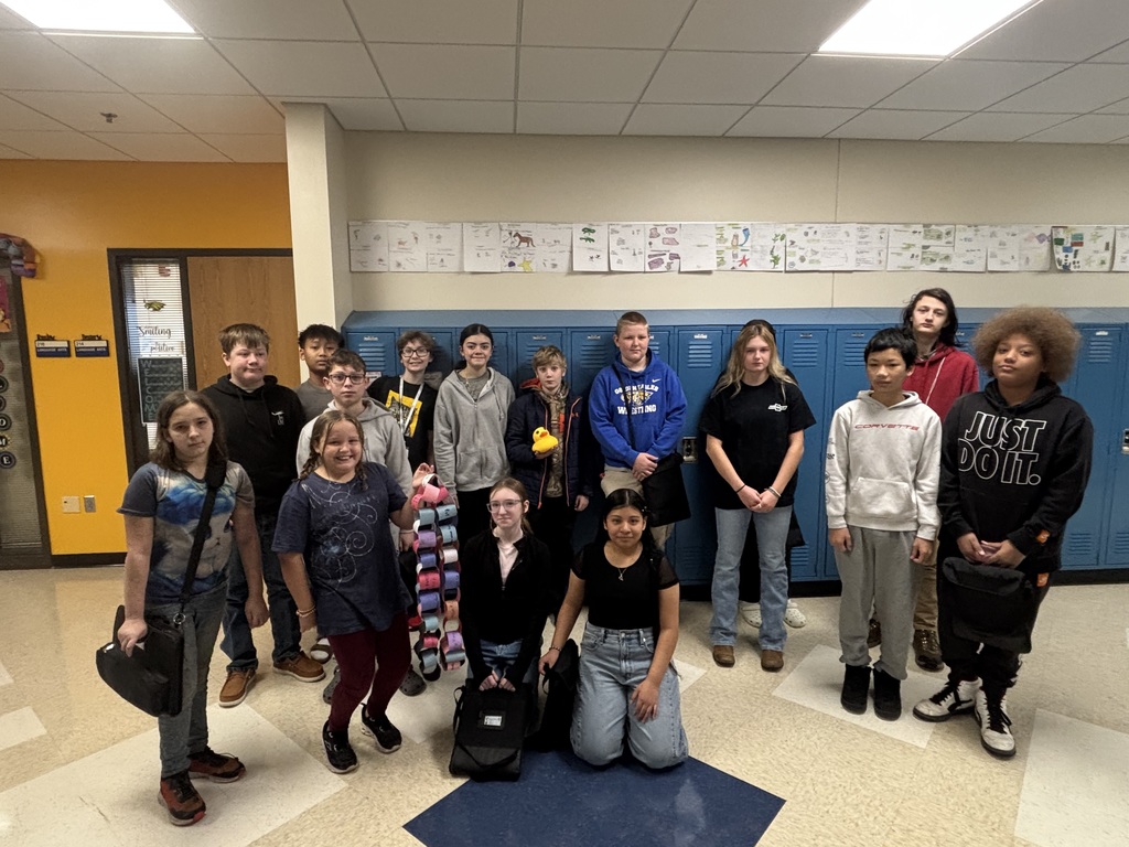 Ms. K. Thompson’s homeroom collaborated to create a gratitude paper chain, which is now displayed in the hallway as a reminder of thankfulness and positivity.