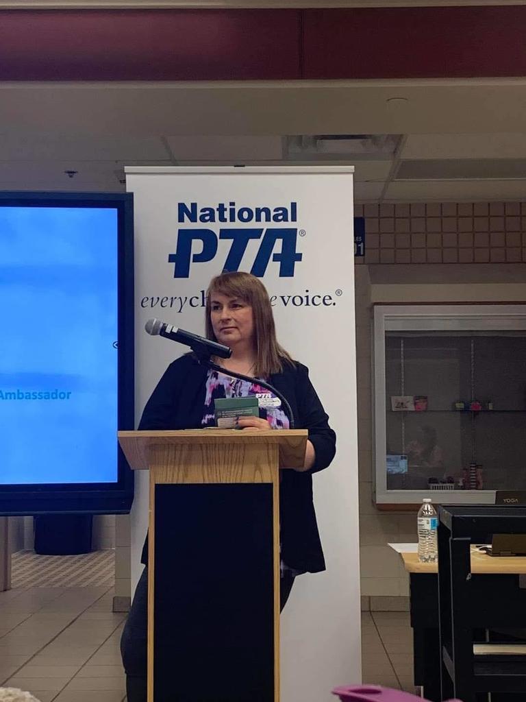 Doering at National PTA podium