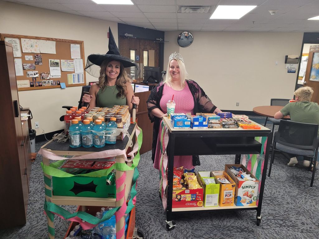 Pruitt and fellow PTA member with a snack cart