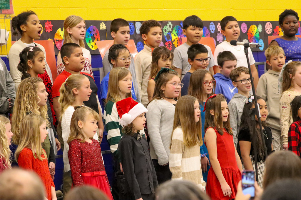 Simmons Elementary students performing at their winter concert