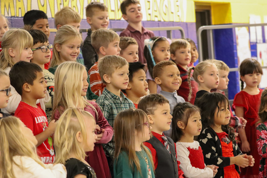 May Overby students performing at the winter program